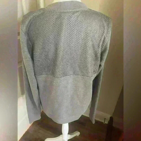 PINK ladies sweatshirt lightweight. Petite Small oversized. Long sleeve gray - Picture 7 of 9